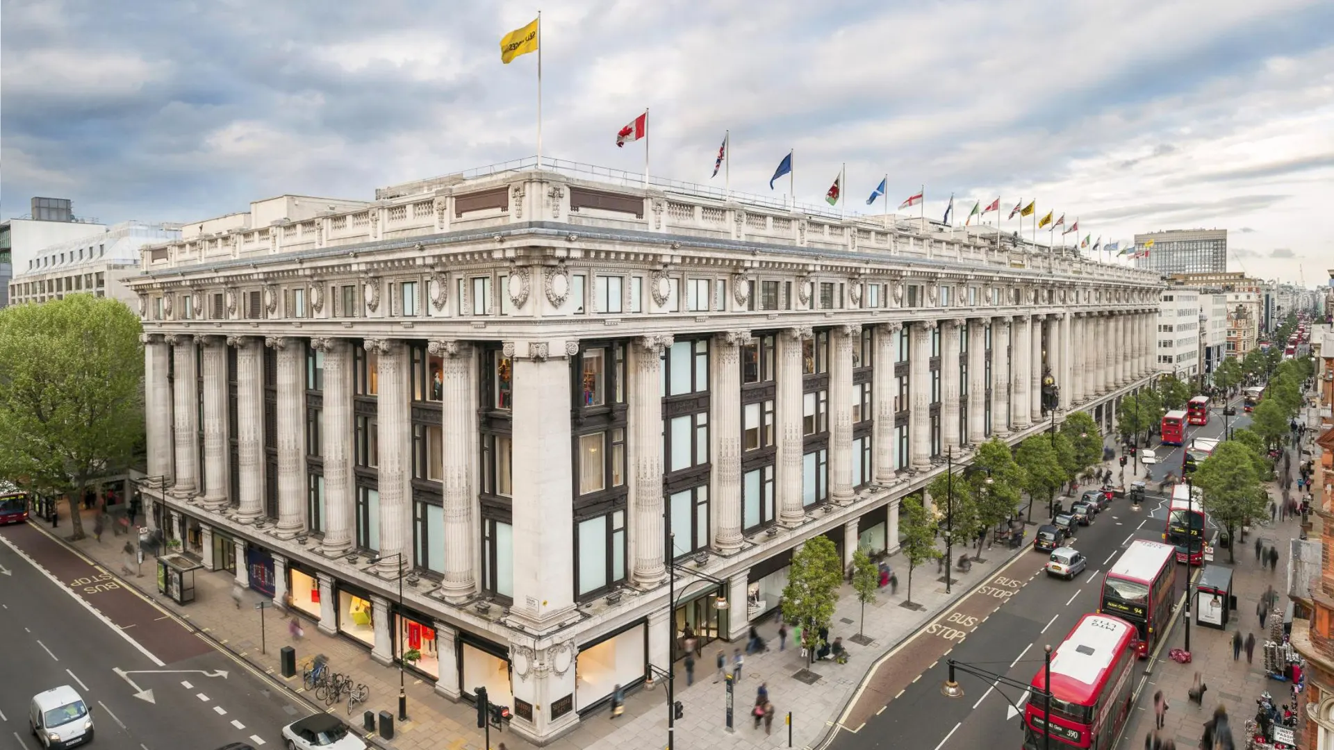 First Class Chauffeur Oxford Street | Luxury London Transfers, photo