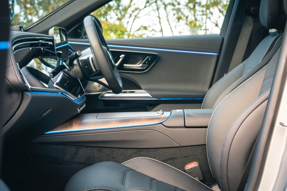 Mercedes-Benz E-Class - FC Chauffeurs 5