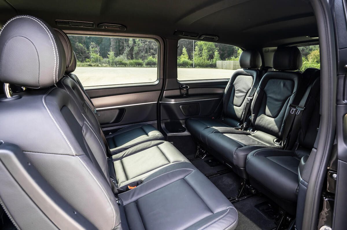 Mercedes-Benz V-Class - FC Chauffeurs 5