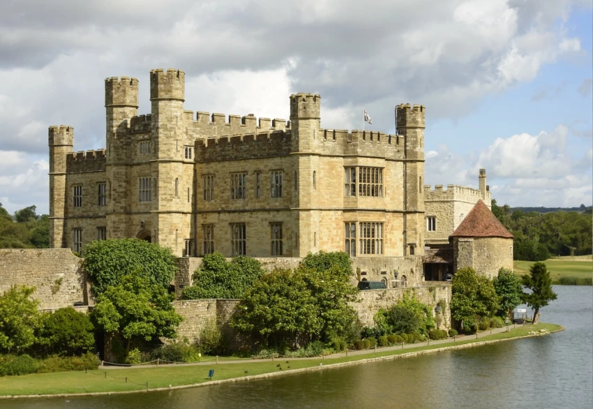 Leeds Castle - FC Chauffeurs